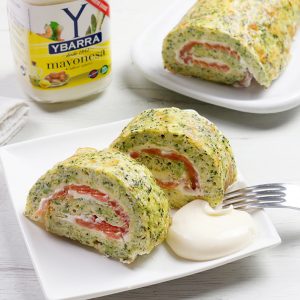 rollo-tortilla-brocoli-salmon-mayonesa-ybarra